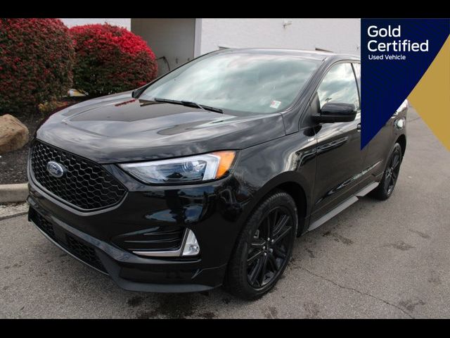 2021 Ford Edge 