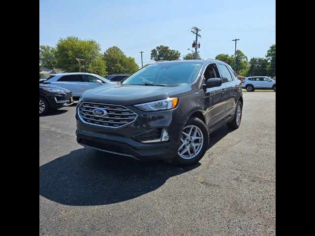 2021 Ford Edge 