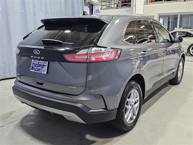 2021 Ford Edge SEL