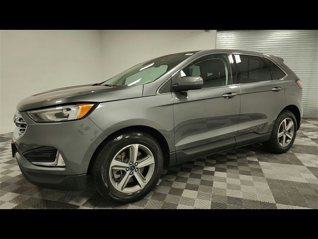 2021 Ford Edge 