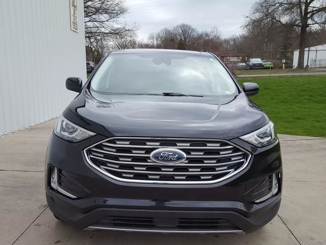 2021 Ford Edge 