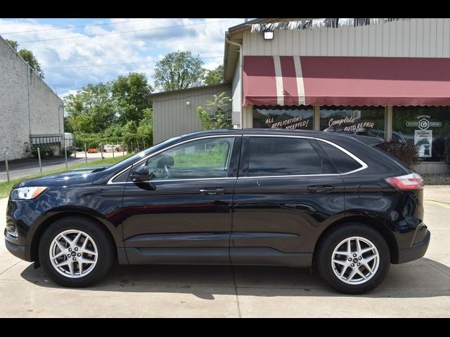 2021 Ford Edge 