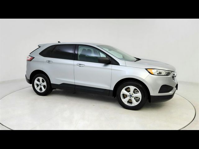 2021 Ford Edge SE