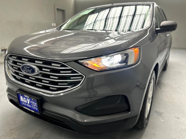 2021 Ford Edge SE