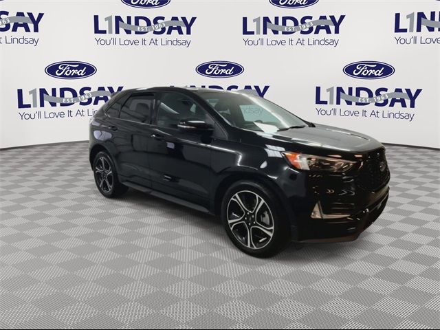 2021 Ford Edge ST