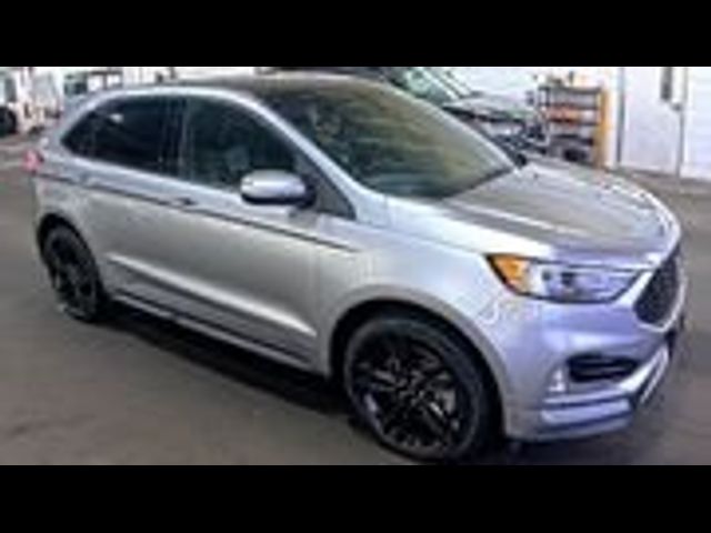 2021 Ford Edge ST