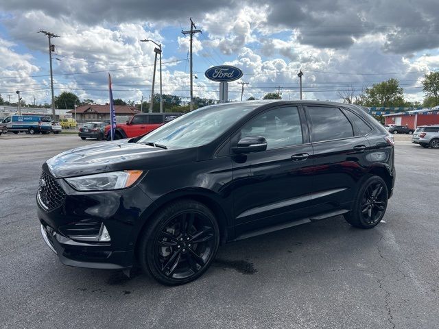 2021 Ford Edge ST