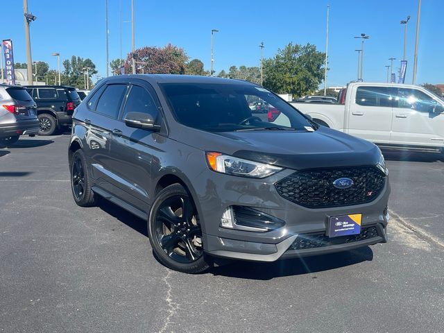 2021 Ford Edge ST