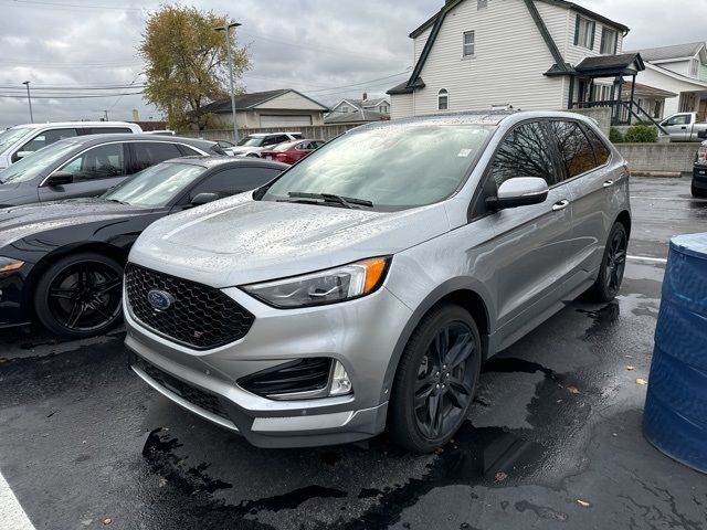 2021 Ford Edge ST