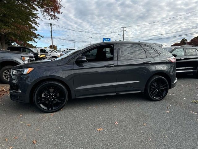 2021 Ford Edge ST