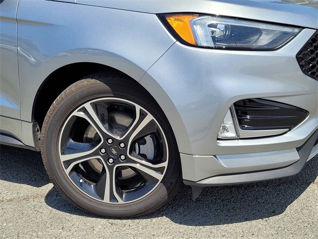 2021 Ford Edge ST