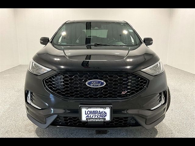 2021 Ford Edge ST