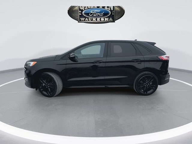 2021 Ford Edge ST