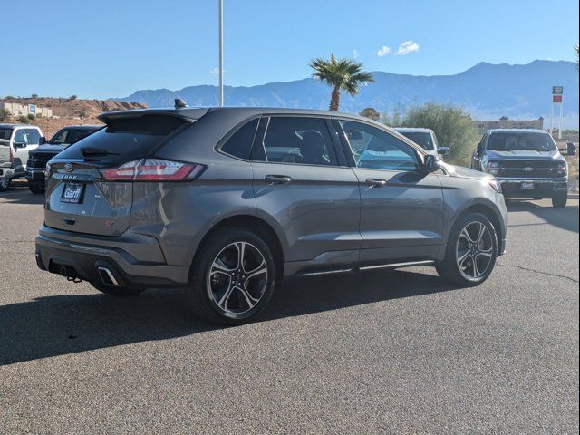 2021 Ford Edge ST