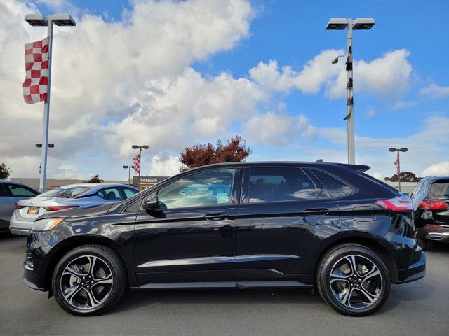 2021 Ford Edge ST