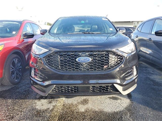 2021 Ford Edge ST