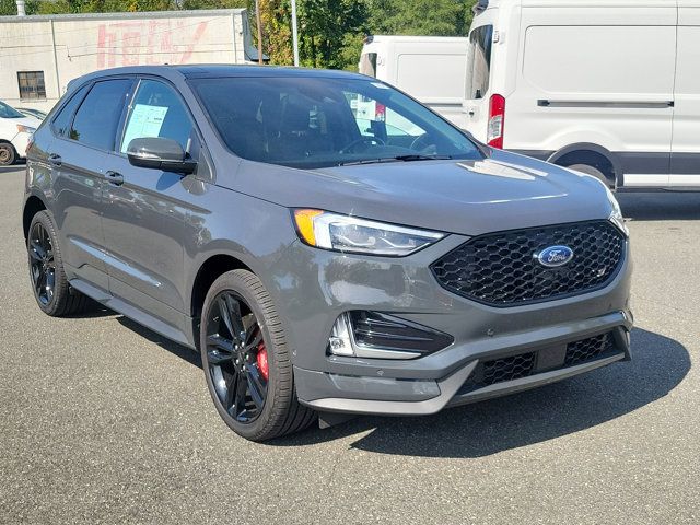 2021 Ford Edge ST