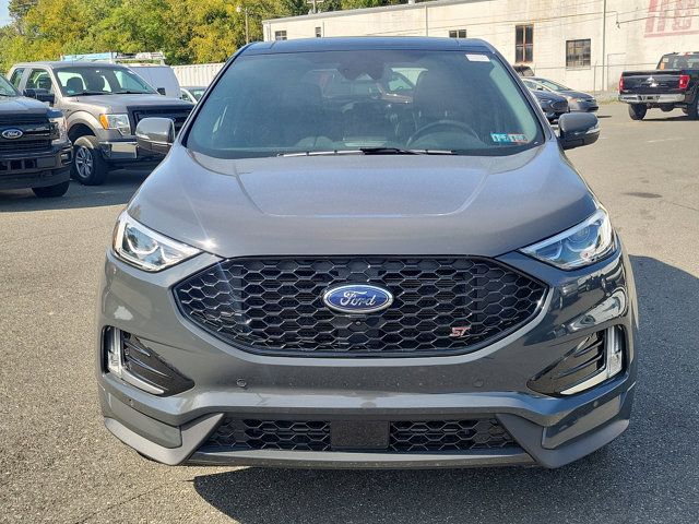 2021 Ford Edge ST