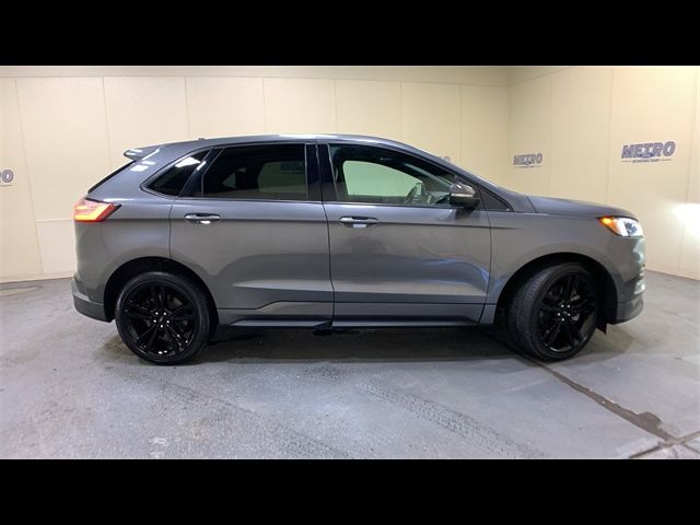 2021 Ford Edge ST