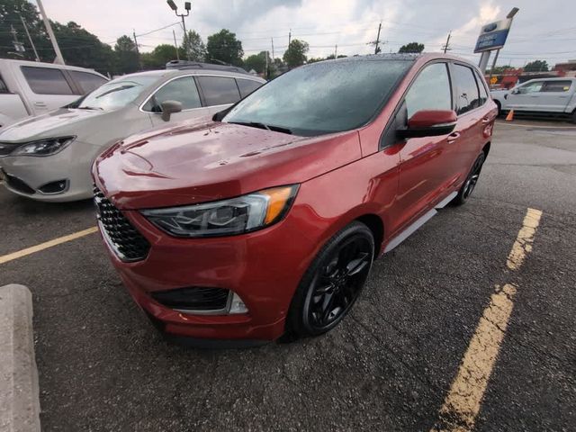 2021 Ford Edge ST