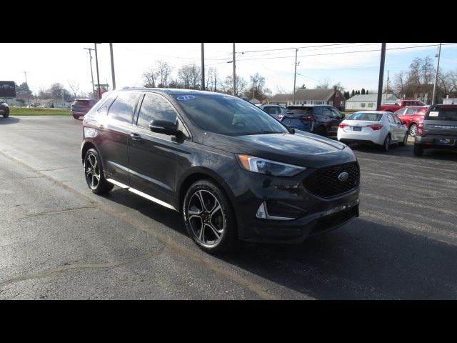 2021 Ford Edge ST