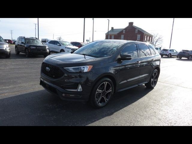 2021 Ford Edge ST