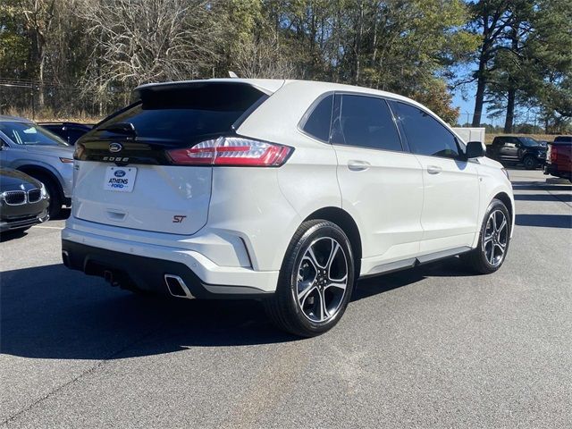 2021 Ford Edge ST