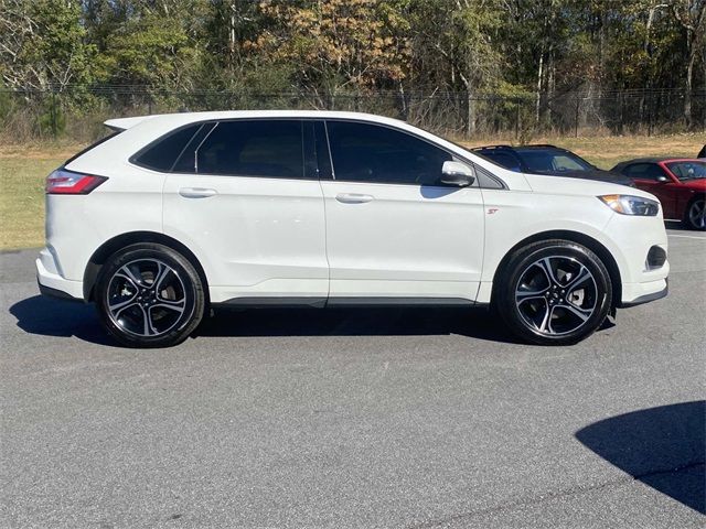 2021 Ford Edge ST