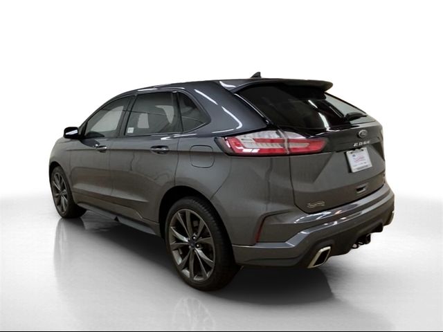 2021 Ford Edge ST