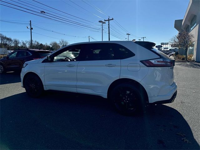 2021 Ford Edge ST