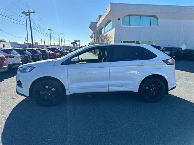 2021 Ford Edge ST