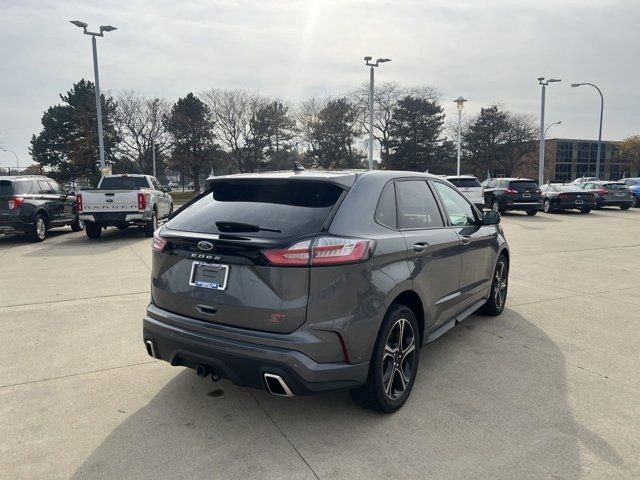 2021 Ford Edge ST