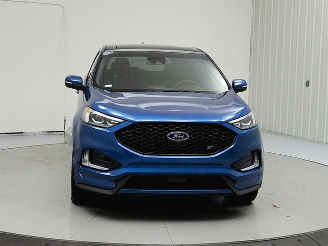 2021 Ford Edge ST