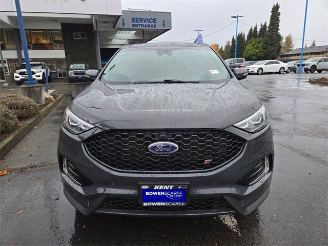 2021 Ford Edge ST