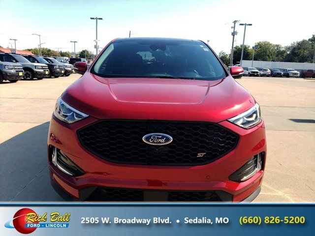 2021 Ford Edge ST