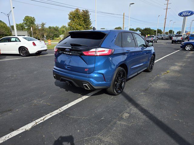 2021 Ford Edge ST