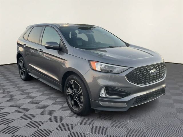 2021 Ford Edge ST