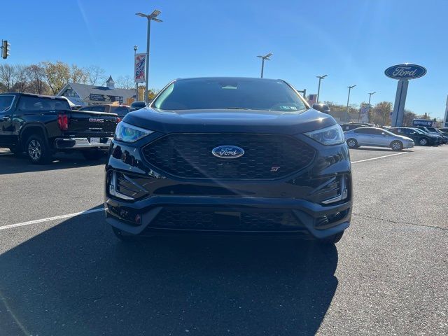 2021 Ford Edge ST