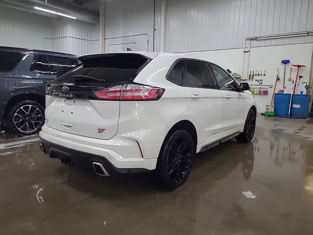 2021 Ford Edge ST