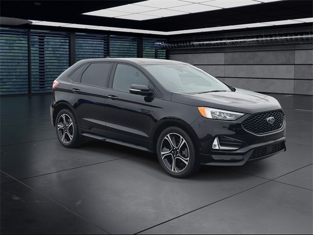 2021 Ford Edge ST