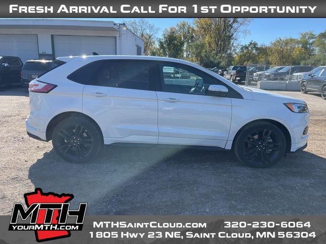 2021 Ford Edge ST