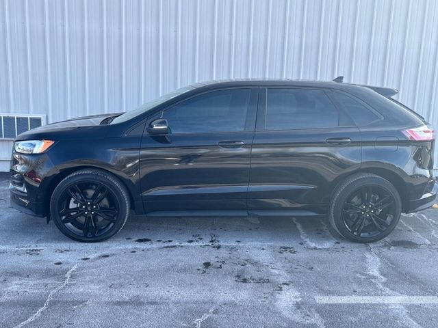 2021 Ford Edge ST