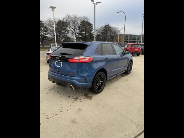 2021 Ford Edge ST