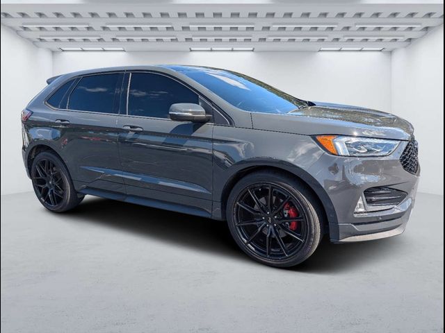 2021 Ford Edge ST