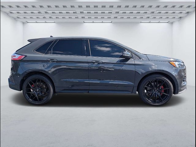 2021 Ford Edge ST