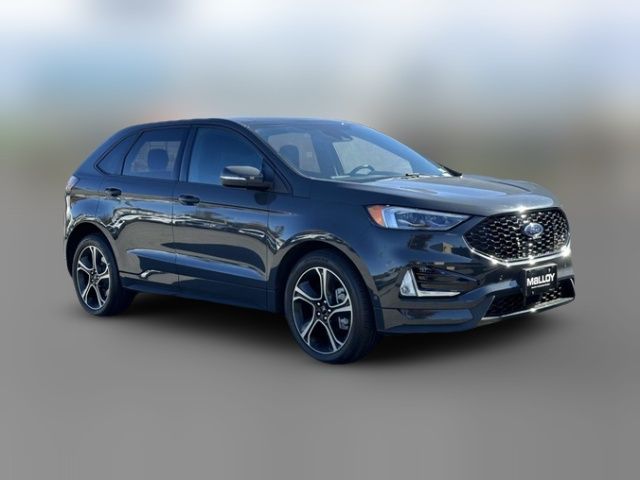 2021 Ford Edge ST