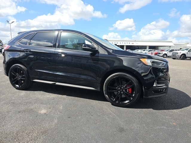 2021 Ford Edge ST