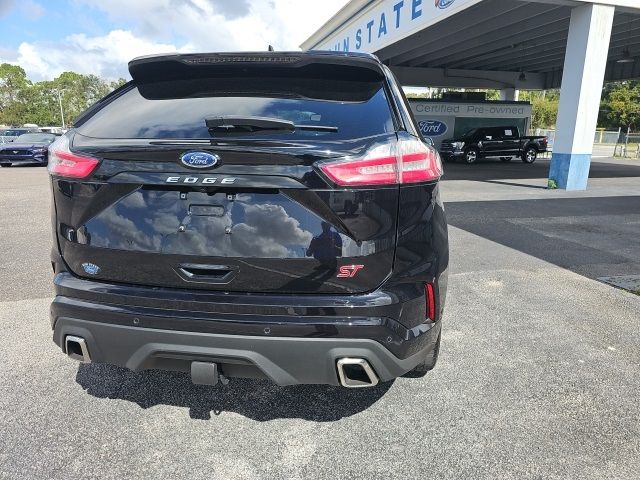 2021 Ford Edge ST