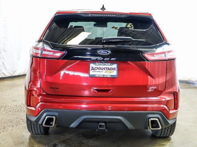 2021 Ford Edge ST