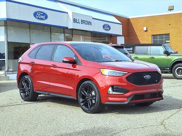 2021 Ford Edge ST